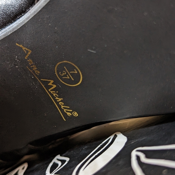 Size 7 Ann Michelle stiletto, black stripe strapped and 51/2 in heel. - Picture 5 of 9